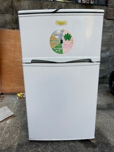 売約済　Abitelax 冷凍冷蔵庫　AR-100  96L