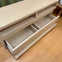 【ニトリ】テレビ台　薄型伸長式　幅105〜196cmの画像