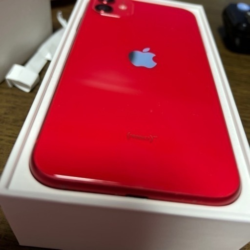 ?購入してカバーつけてたので?傷とかはないです?