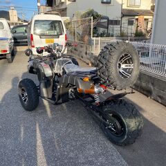 まだ各色あります！長さ2200 幅1100 高さ1150　バギートライク販売開始！自分の思うままにカスタム出来ます！公道走行可能な200ccの二人乗り三輪バギー、車検不要普通車免許が有ればOK！リア予備タイヤ付の画像