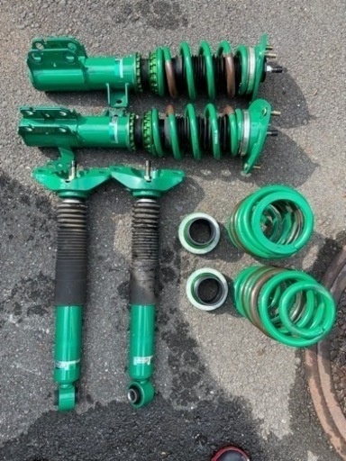 トヨタ　カムリ　AXVH70 車高調　TEIN FLEX Z