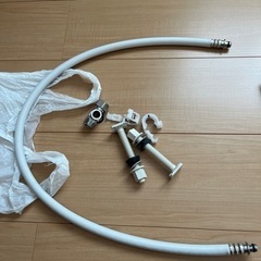 美品！温水洗浄暖房便座 シャワートイレシートタイプ Bシリーズ CW-B51/BW1 ピュアホワイトの画像