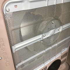 コロナ 石油ファンヒーター 木造：15畳 コンクリート：20畳 16年製の画像