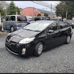 トヨタプリウス 23年式　ブラック　車検２年付き　