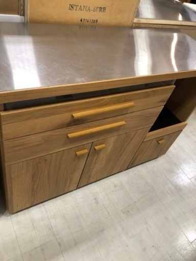 取りに来れる方限定！東馬のキッチンカウンターです！