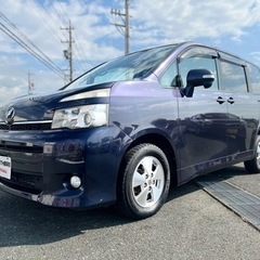 トヨタヴォクシー グレード：Ｖ　