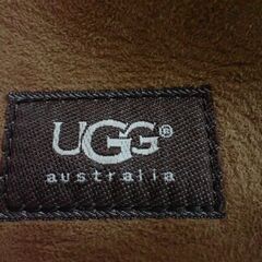 ＵＧＧ　アグ　オーストラリア製　ショルダーバッグ