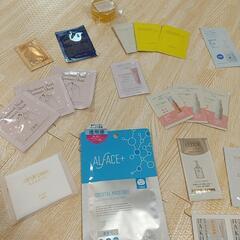 コスメ サンプル 福袋 50点程の画像