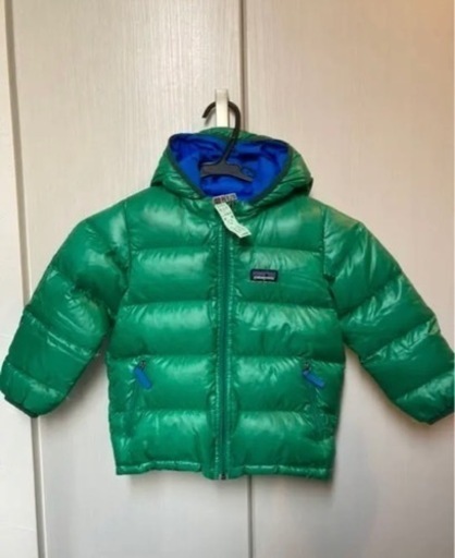 パタゴニア キッズ ダウンジャケット 高品質 3T patagonia 花柄ダウンコート 3T 一 番 安い patagonia ダウンコート 3T 花柄