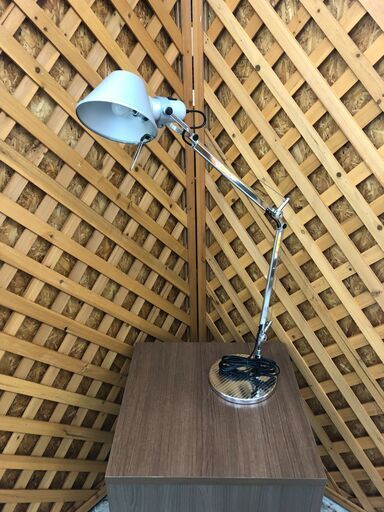 【愛品館江戸川店】Artemide（アルテミデ） TOLOMEO　デスクライト　２００８年製　ID:134-016910-007