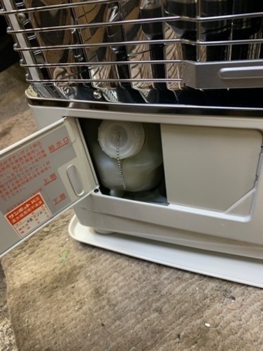 美品　SUNPOT 床暖 煙突式ストーブ UFH-779UKC 14年製 木造20畳 コンクリ32畳 サンポット 中古品