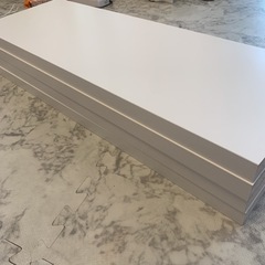 新品未使用　建材　厚み3cm カラー化粧棚板　化粧板　4枚セットの画像