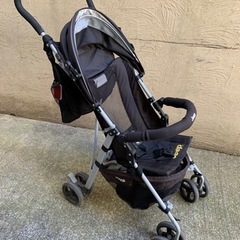 ジープのB型ベビーカー フロントバー付き