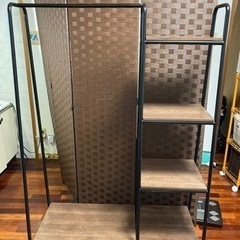 棚付きハンガーラックの画像