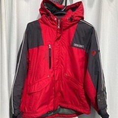 【DESCENTE】子供用スキーウェア上着（赤）