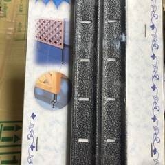 【4セット】IRIS OHYAMA/アイリスオーヤマ ラティス パーツ 固定金具 コンクリート壁用・下部 LK-43Bの画像