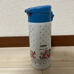 アフタヌーンティー✖️THERMOSの水筒