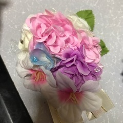 ハンドメイドコサージュの画像