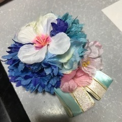 ハンドメイドコサージュの画像