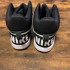 NIKEスニーカー 27cmの画像