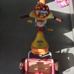 更に値下げしました　アンパンマン　三輪車の画像