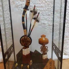 御破魔弓■高さ73cm■曽我■東玉■純金箔張★美品■ガラスケース付■こどもの日□お正月飾り□縁起物の画像