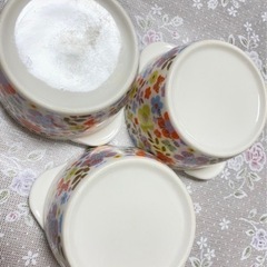 【中古】スープや小鉢に！小花柄食器　3個セットの画像