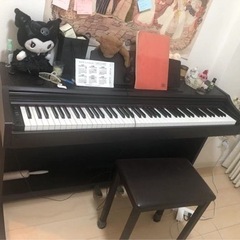 電子ピアノ
