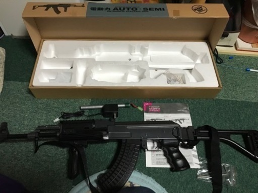 ［動作確認済・箱説あり・現状渡し］ダブルイーグル社製電動ガン　AK74U