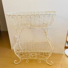 アイアン家具 アンティーク／飾り棚／収納ラック／姫系