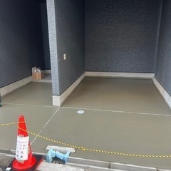 現場仕事、土間コンクリートの作業員募集です🤟月収30万～の画像