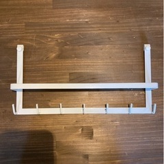 吊り下げラック