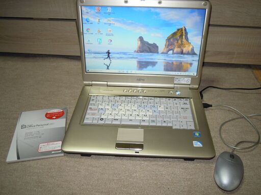 綺麗 Win10/初心者向け 富士通FMV AH/R3 Celeron 900/HDD250GB/メモリ2GB/無線/Microsoft office2007