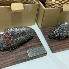 【三鷹の森ジブリ美術館限定】メタル フィギュア 王蟲 オーム 赤...