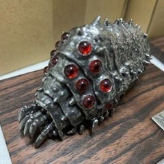【三鷹の森ジブリ美術館限定】メタル フィギュア 王蟲 オーム 赤眼＆青眼セット 【風の谷のナウシカ】の画像