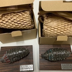 【三鷹の森ジブリ美術館限定】メタル フィギュア 王蟲 オーム 赤眼＆青眼セット 【風の谷のナウシカ】の画像