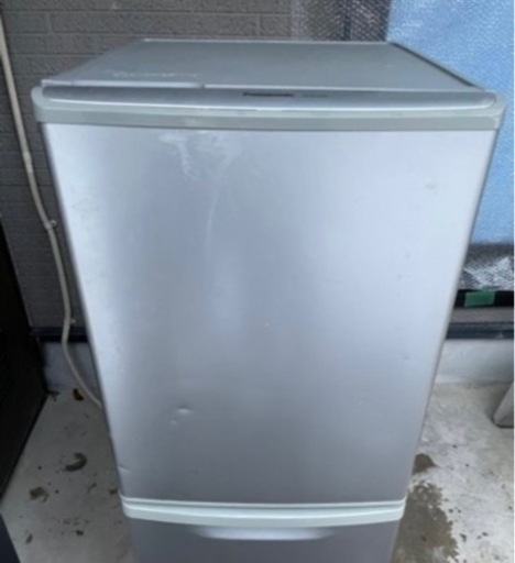 冷蔵庫 Panasonic NR-B142W