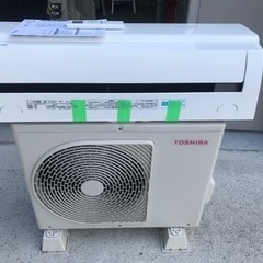 値下げ☆TOSHIBA 東芝　2.2kwエアコン　RAS-E221MA  2018年製