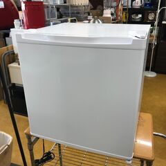 マクゼン 1ドア冷凍庫32L JF032ML01GM 