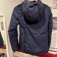 ユニクロ　シームレスダウン　Sの画像