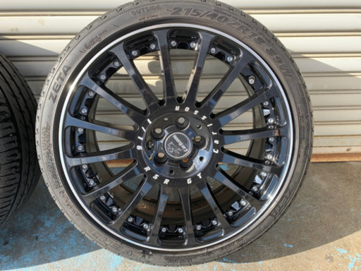 カールソン　18インチ　タイヤホイールセット　プリウス　86等