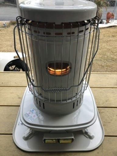 コロナ社灯油ストーブ