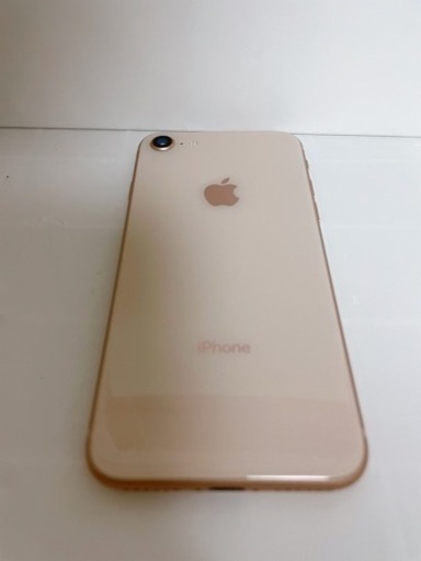 お値下げしたので交渉不可ですiPhone8　64GB  新品同様にキレイです