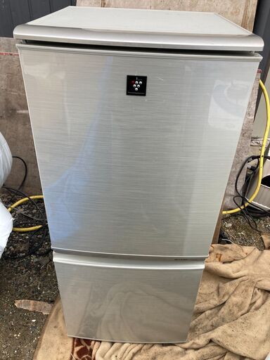 SHARP SJ-PD14T-N 2ドア 137L ノンフロン 冷凍 冷蔵庫 プラズマクラスター搭載 2011