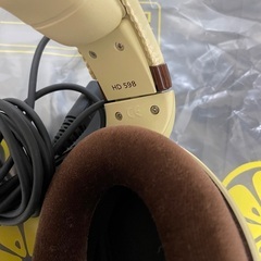 ヘッドフォン　ゼンハイザーHD598の画像