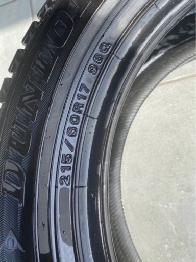 ❄️スタッドレスタイヤ　215/60 R17❄️