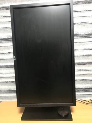 【取引相手決定済】ゲーミングモニター(BenQ)DVIケーブル付き