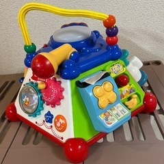 【お譲り先決定】お返事できす申し訳ありません　おもちゃ　2点セットの画像