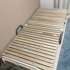 2/22で終了‼️シングル 折りたたみ桐すのこパイプベッドの画像