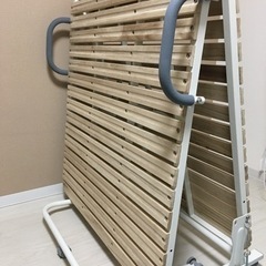 2/22で終了‼️シングル 折りたたみ桐すのこパイプベッドの画像